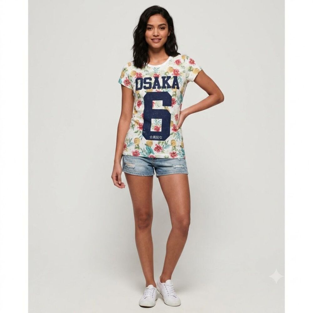Superdry Osaka 6 Floral T-shirt Short Sleeves Pineapples Small